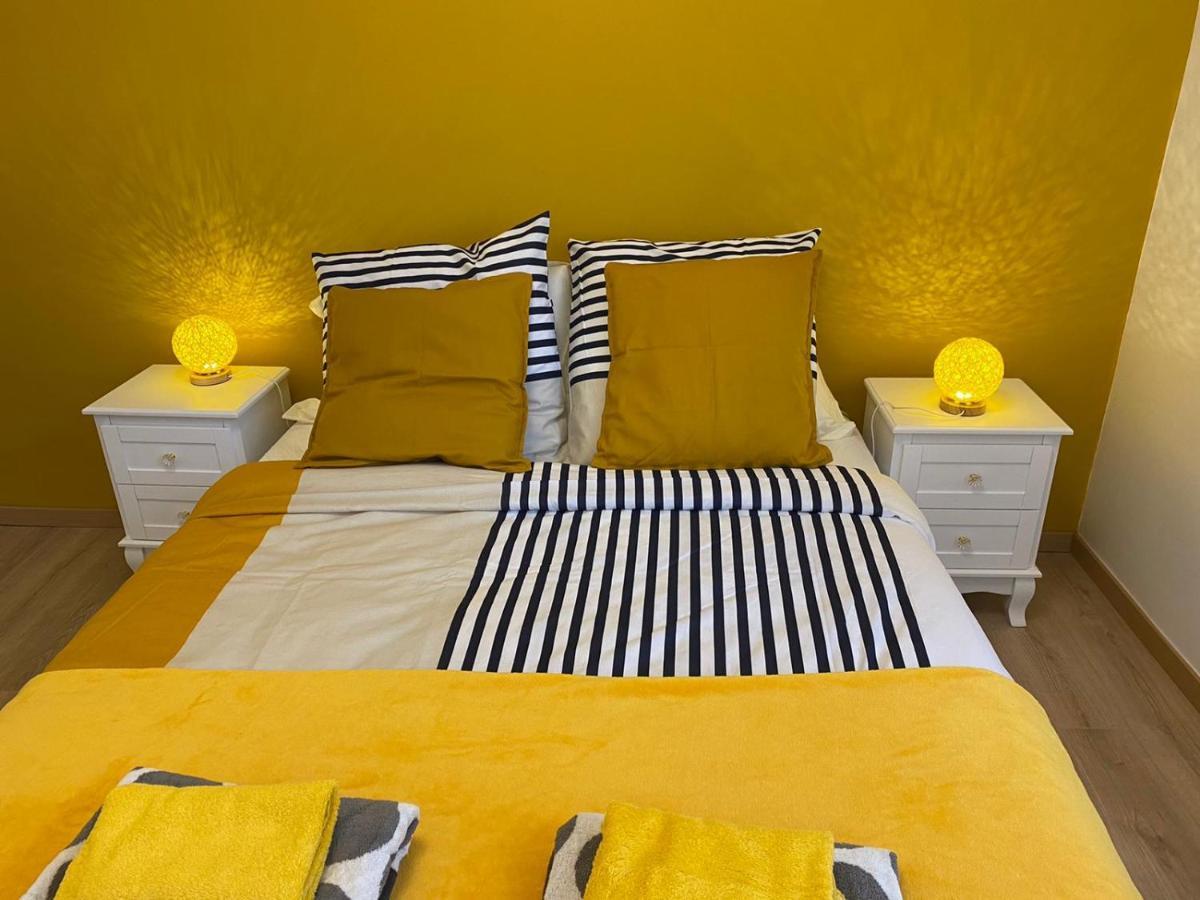 Grand F4 De 71M2 Pour 6 Personnes En Plein Centre Ville Arpajon Bagian luar foto