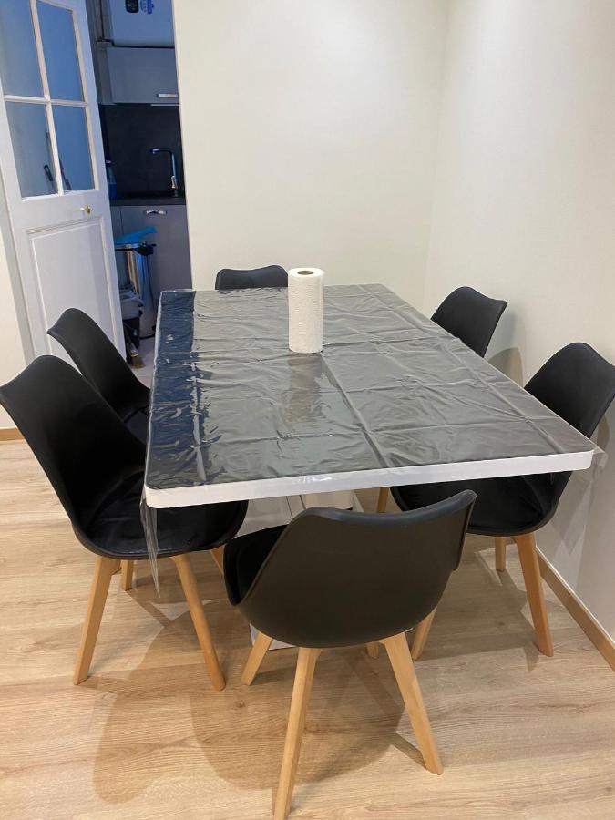 Grand F4 De 71M2 Pour 6 Personnes En Plein Centre Ville Arpajon Bagian luar foto