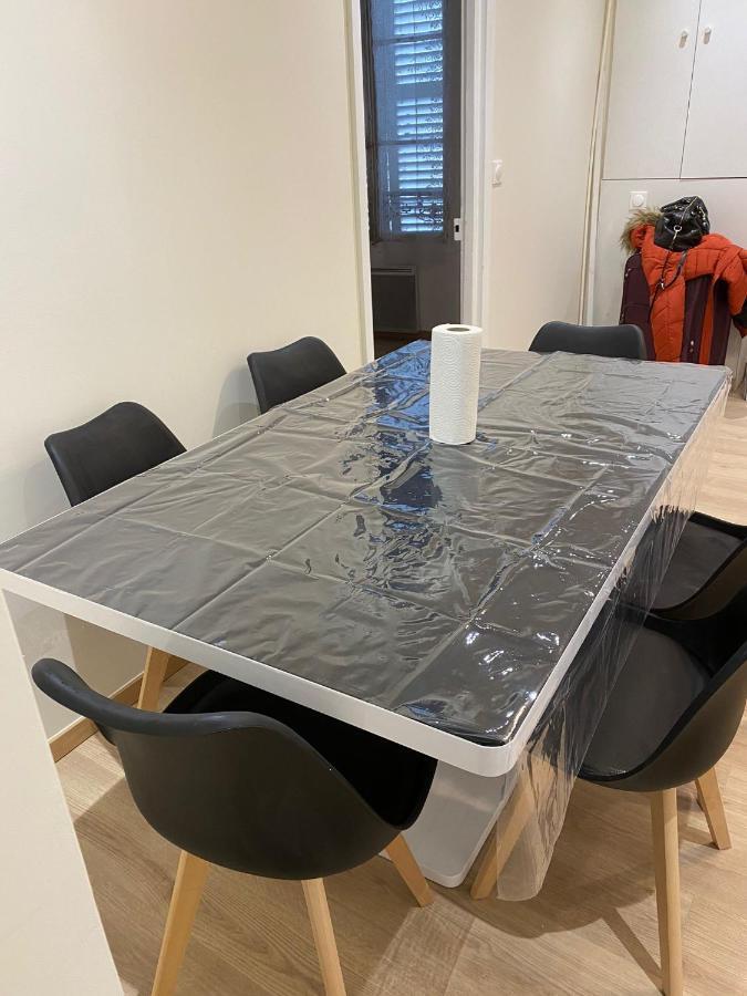 Grand F4 De 71M2 Pour 6 Personnes En Plein Centre Ville Arpajon Bagian luar foto